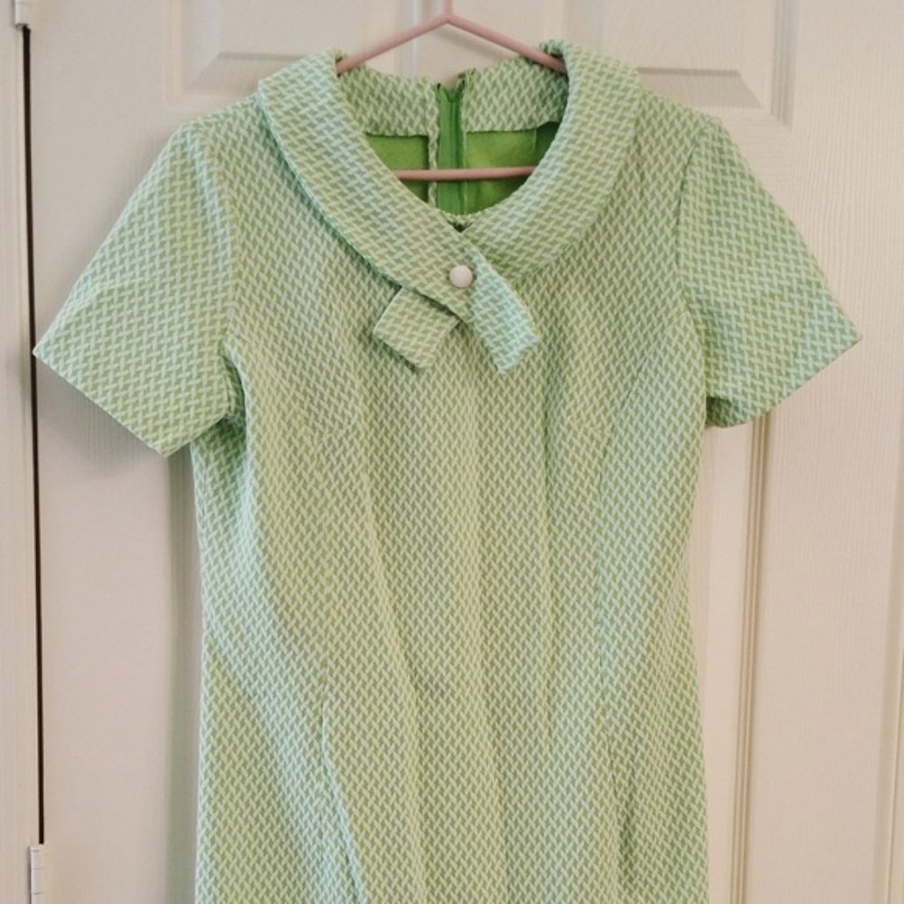 Vintage PinUp 60s Mini Dress Green Mod Gem